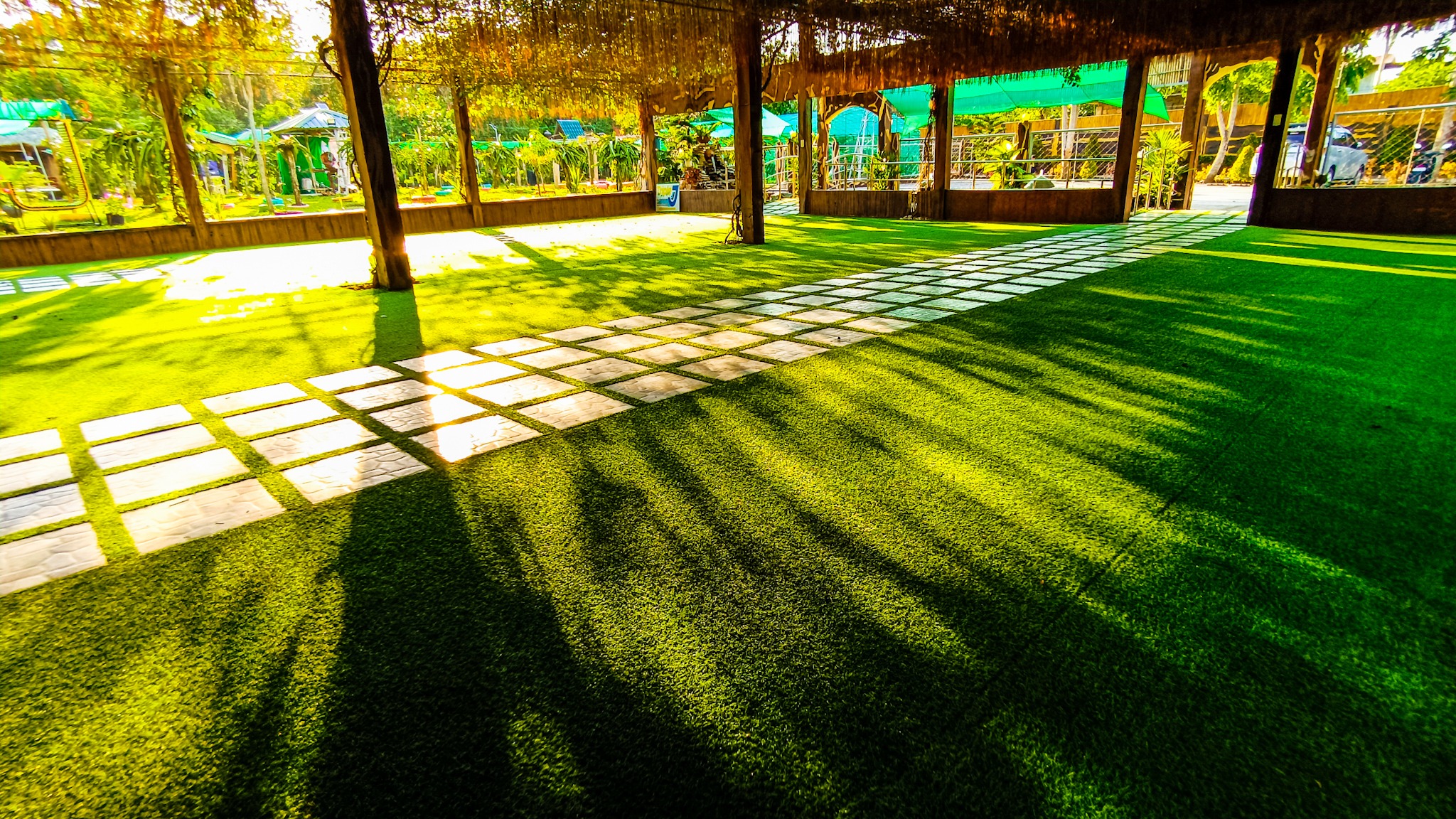 Triple J Farm Resort - Garden